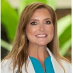 Dr. Ellen Janetzke, MD | Board-Certified Plastic Surgeon 👩🏼‍⚕️🩺